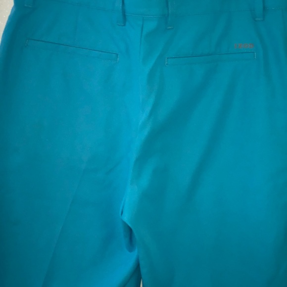IZOD Men’s shorts - Picture 5 of 5